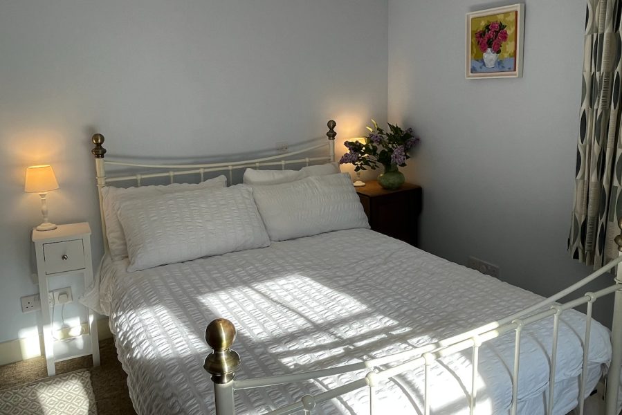 Little Holt main bedroom
